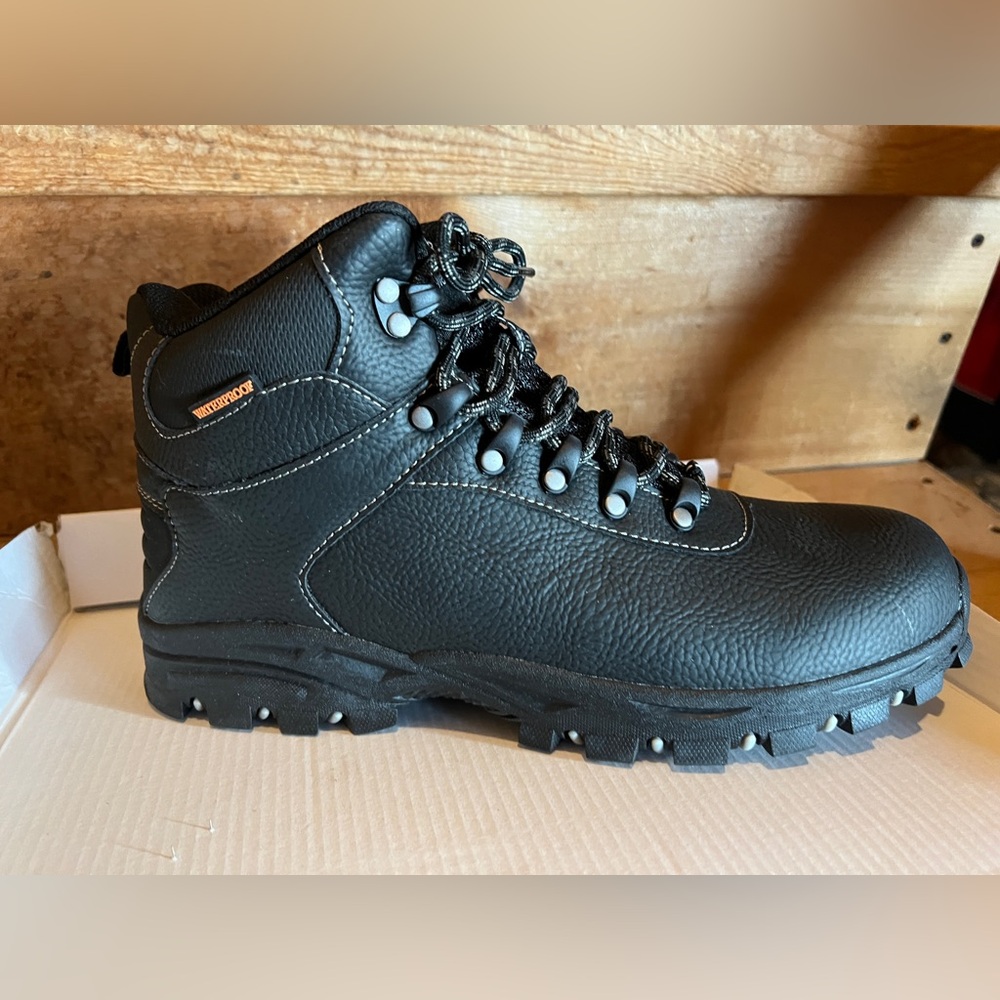 Eddie Bauer Men’s 9.5 Clark Waterproof Hiking Work Boots - Black NWT